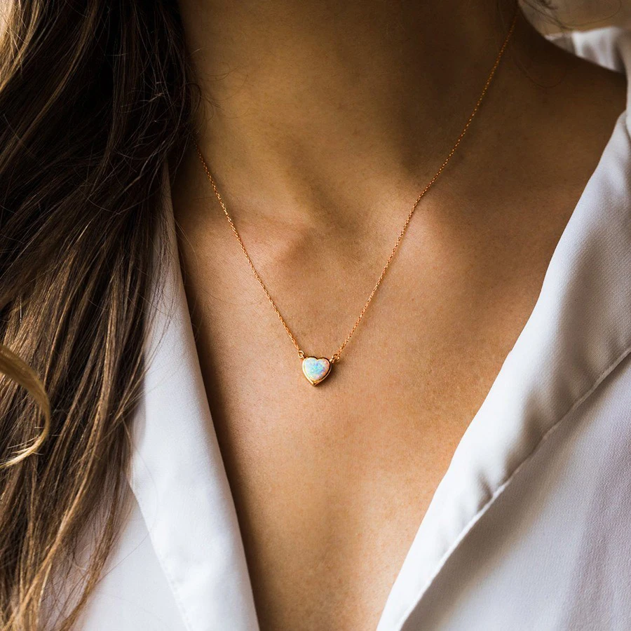 Fashion Boho Love Heart Pendant Necklace for Women Girl Charm White Imitation Opal Necklace Trendy Wedding Band Jewelry