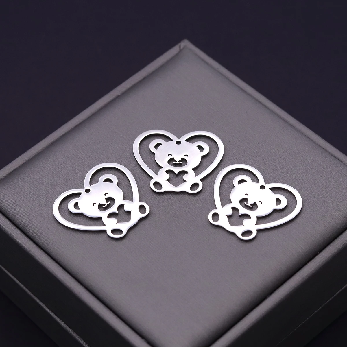 3pcs Stainless Steel Charms Hollow Heart Bear Pendant Creative Animal Cute For Necklace Earrings DIY Jewelry Marking Supplies