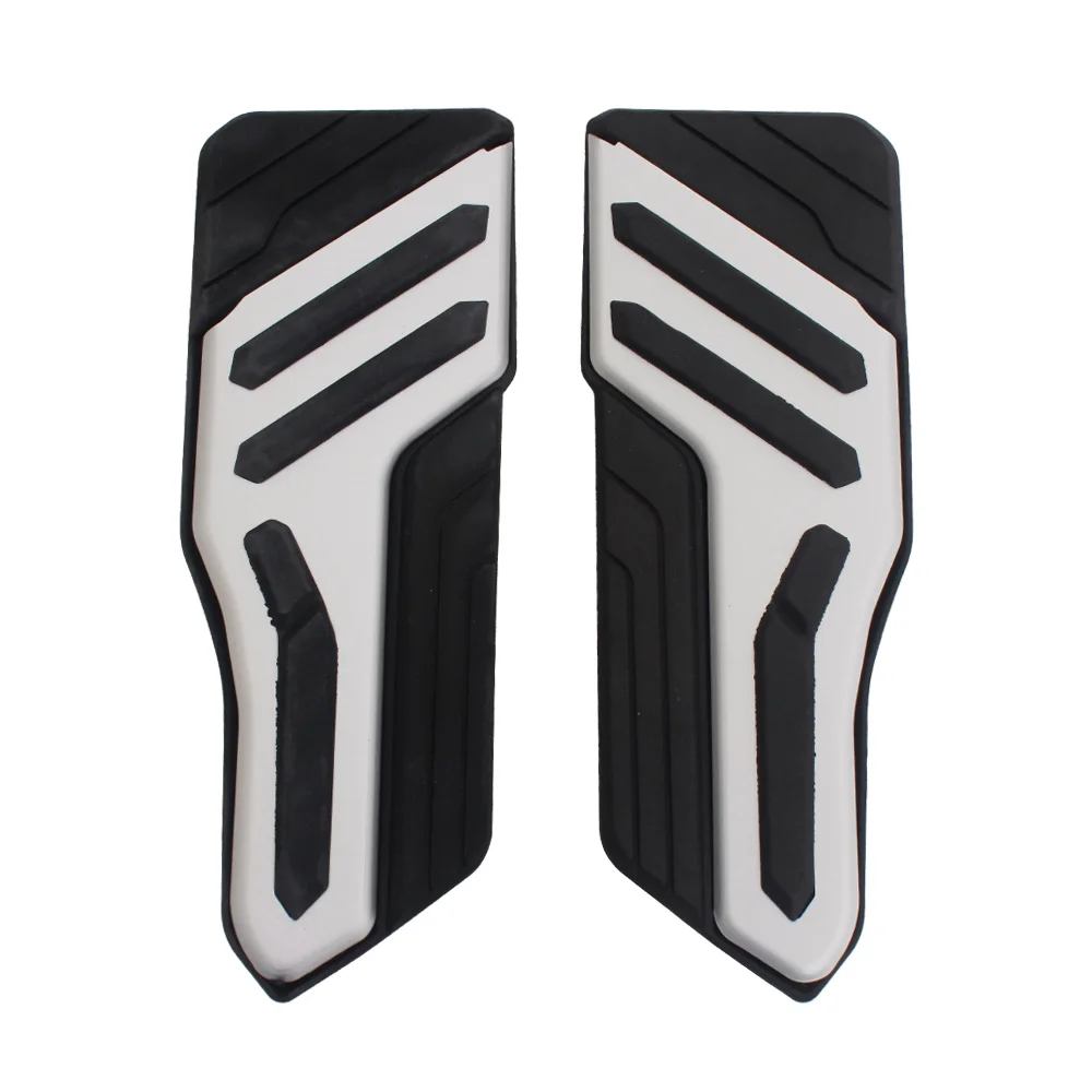 Motorcycle Pedals Foot Pegs Footrests For Yamaha TMAX 560 T-max 560 TMAX560 2022-2023 Moto Accessories Footpad Pads Footboard