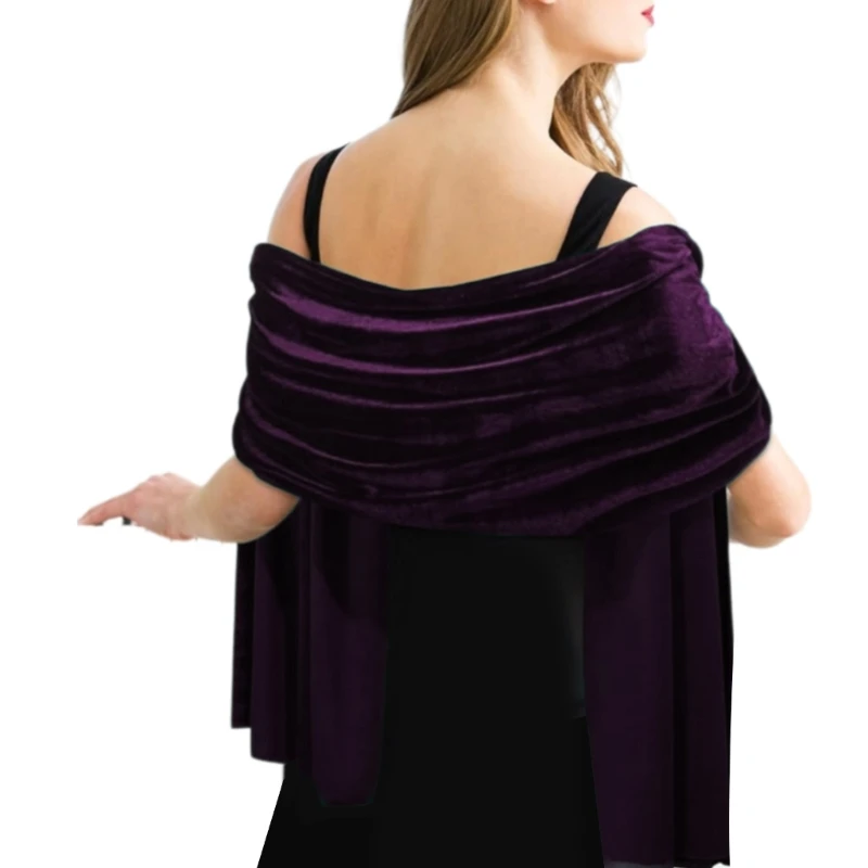 

Plush Shawl Fashionable Scarf Versatiles Ponchos European Styles Velvets Shawl