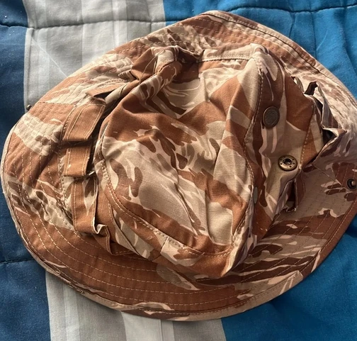 Snow camo German Spot Rhodesia Camouflage Hat Big Five Leaf Men\'s Summer Sunscreen Big Head  Fisherman Bennie Cap