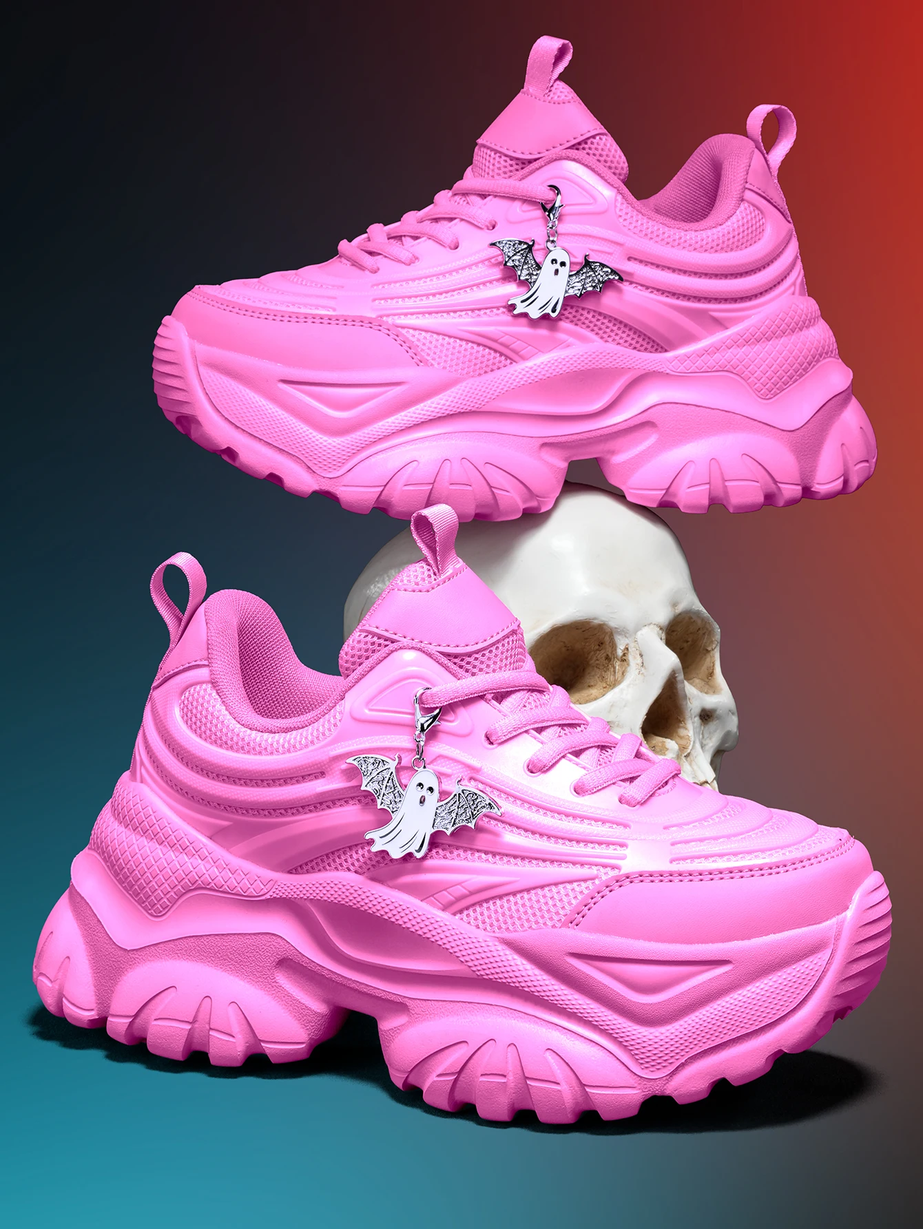 Zapatillas de plataforma estilo Y2K Sweet-Cool 2026 para mujer, con aumento de altura de 7 cm, temática de moda punk urbana, zapatillas rosas casuales versátiles, diseño 3D con parte superior de tela de malla, ligeras y transpirables, con dijes metálicos plateados desmontables, diseño con cordones y punta redonda, suela ondulada de EVA antideslizante para amortiguación y comodidad, aptas para todas las estaciones, calzado de moda.