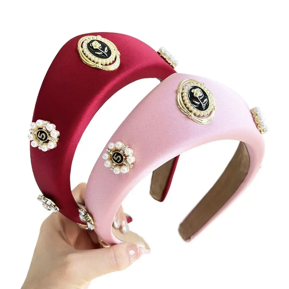 

Fashion Velvet Women Headband British Retro European and American Hairpin Headband Smooth Hair Hoop for Home