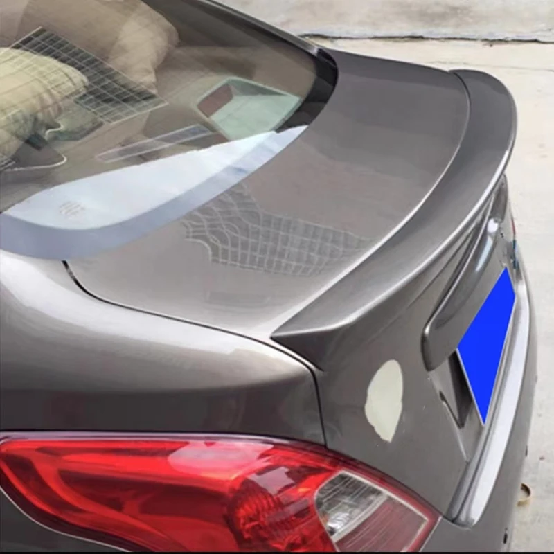 Dla Nissan Versa Spoiler 2011 2012 2013 2014 2015 2016 Sunny Spoiler Wysokiej jakości plastik ABS Tylna pokrywa bagażnika samochodu Spoiler skrzydła — zdjęcie 7