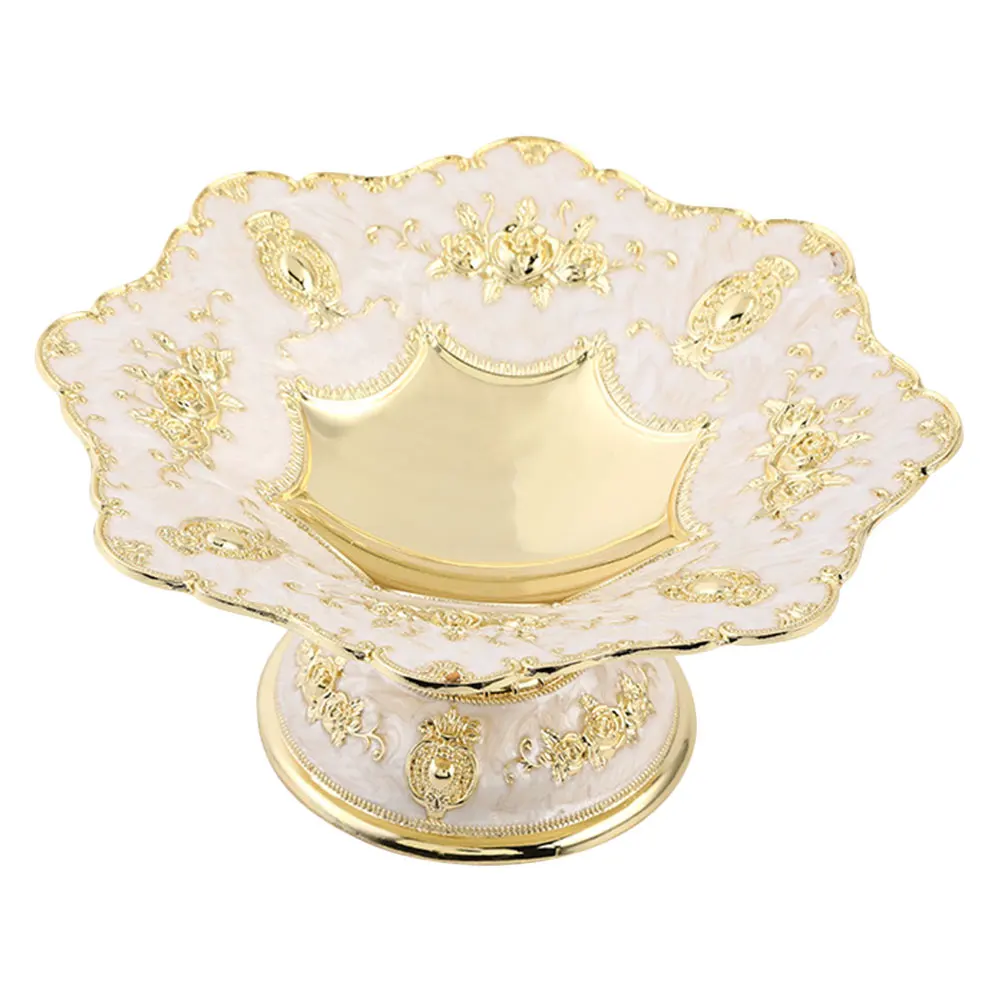

Retro European Style Fruit Bowl Lightweight Alloy Dish Perfect for Party Desserts Nuts and Dried Fruits Fruit Display Plate