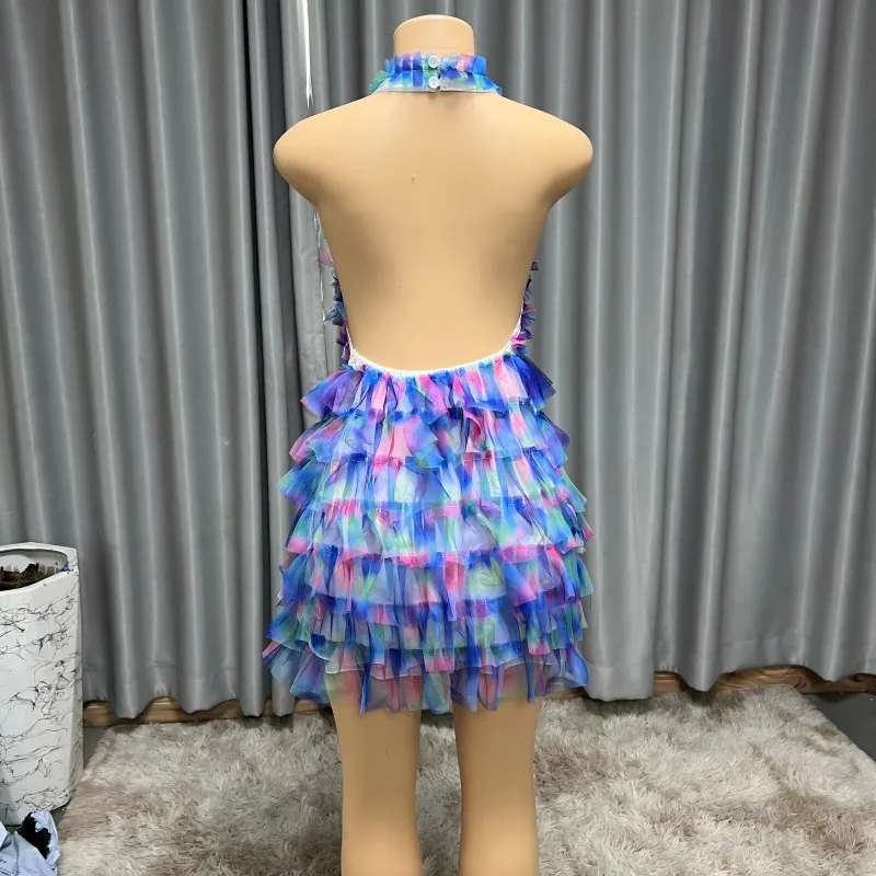 Nova malha bolo gradiente halter pescoço sexy sem costas design para mulheres quente menina festa de aniversário curva-abraçando ajuste em camadas vestidos de baile