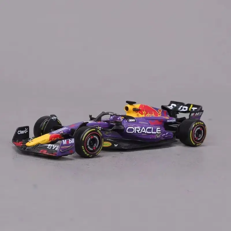 1:43 Bburago RB19 Las Vegas GP Helmet Red Bull F1 Racing RB19 Dust Cover #1 Max Verstappen #11 Sergio Perez Formula Racing Toy