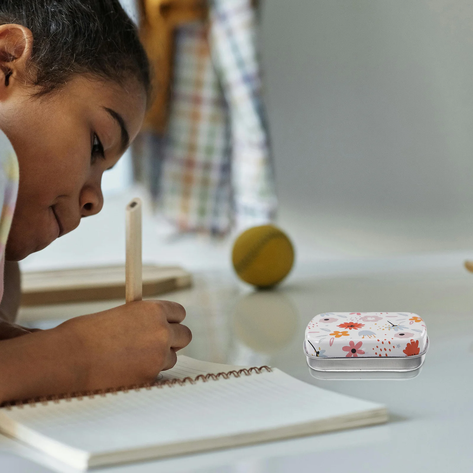 

6pcs Metal Storage Box Tinplate Container Hinged Lid For Crafts Candy Organizer Trinket Box Portable Tin Case Gift Packaging