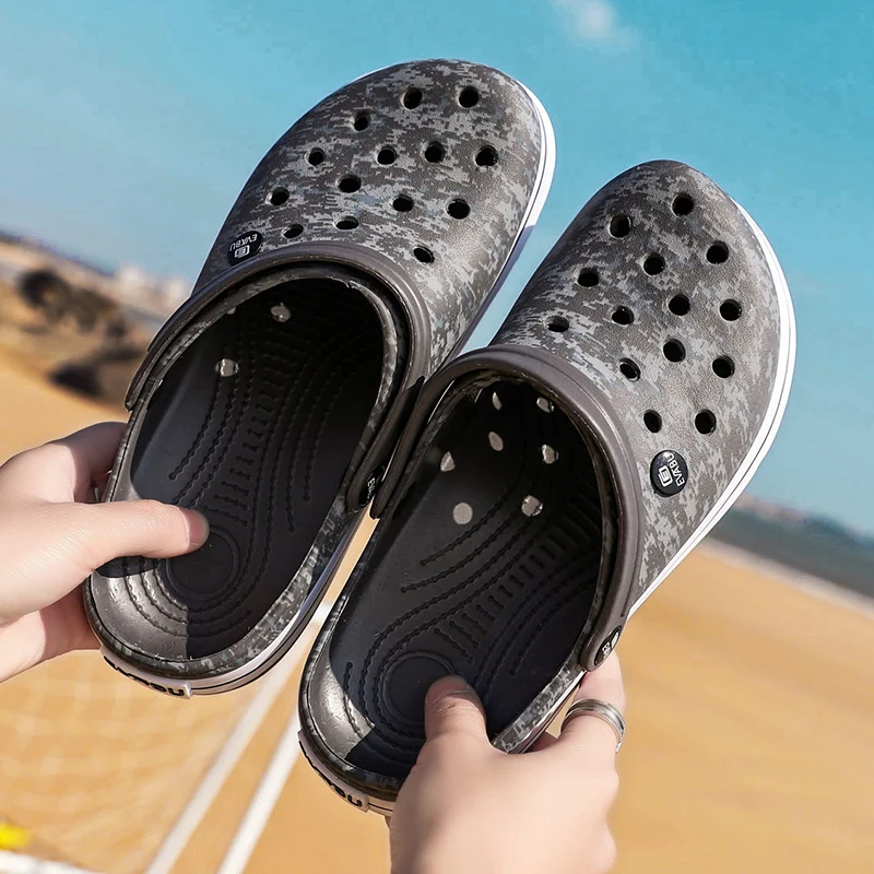 Gorąca sprzedaż duże rozmiary męskie wakacyjne sandały plażowe wypoczynek ogród wielofunkcyjne buty kryty kapcie domowe 39-45 #