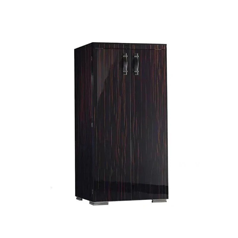 Light luxury solid wood high-end wine cabinet, high-end storage cabinet for home use in designer villa luxury