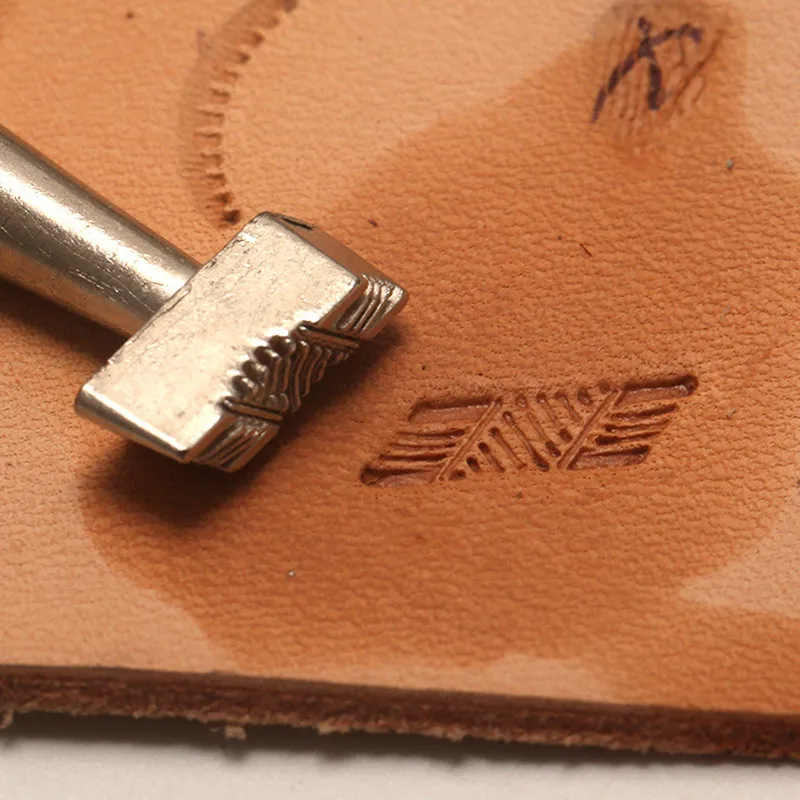 1Pcs Leather Carving Embossing Tool DIY Handmade Leather Printing Stamp Decorative Pattern Carved