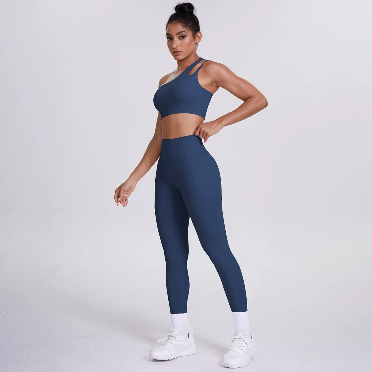 2-teiliges einfarbiges Sport-Yoga-Set für Damen, sexy, schräger Schulter-BH, Fitness-Top, Laufen, Radfahren, Taschen, Hosen, Fitnessstudio, Yoga-Set – Detail 16