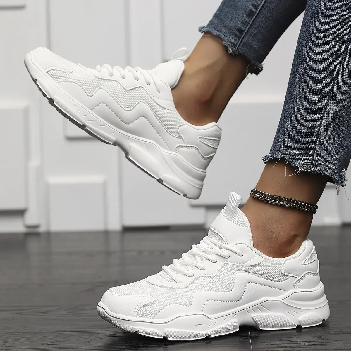 

2025 Sneakers Women Shoes Women lightweight mesh breathable versatile casual shoes black sneakers for men and women