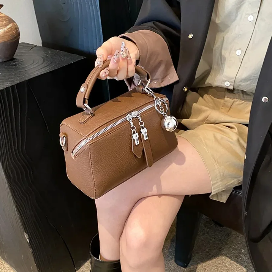 

New fashionable texture generous handbag retro popular Boston gas single shoulder crossbody women's bag small square bags