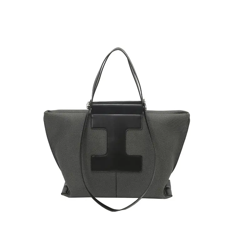 Elegant Classic Designer Diaper Bag For Women Vintage Leather Large Capacity Tote Luxury Minimalist Fashionable Stylish Commuter