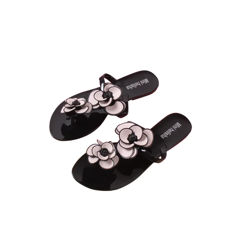 New Summer Fashion Daily Leisure Indoor and Outdoor Wear Flat-bottomed Flowers Beach Sandals and Slippers Ladies Shoes