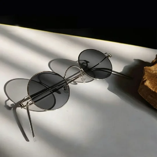 

Handmade metal sunglasses without screws, ultra lightweight glasses with dark gray, brown, and green lenses, round sunglasses