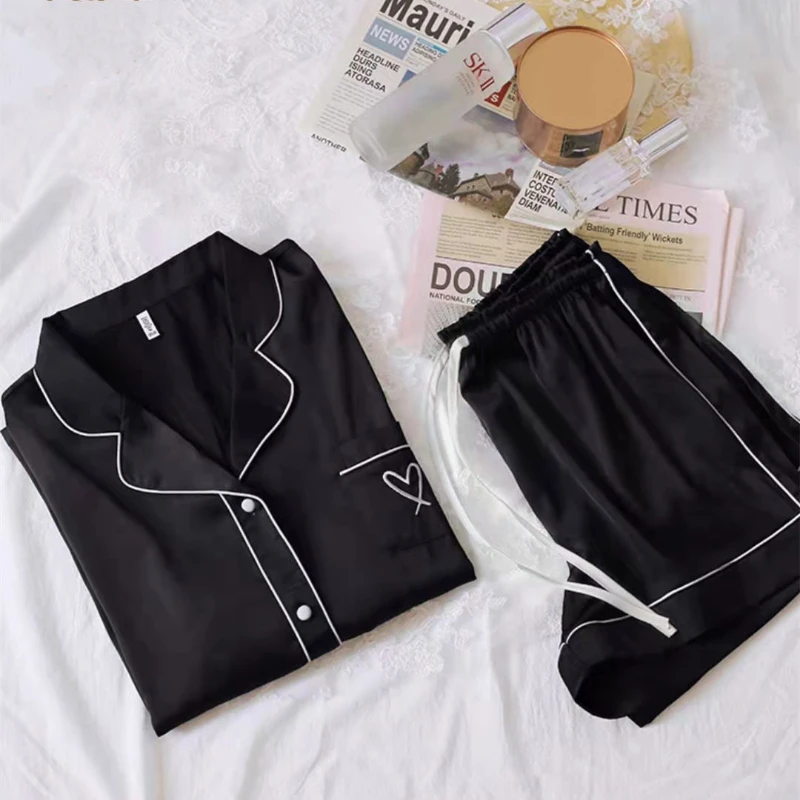 

Women's Ice Silk Thin Section Sexy Short-sleeved Pajamas Ms. Loose Comfortable Large Size Cute Homewear Two-piece Suit Gentlemen