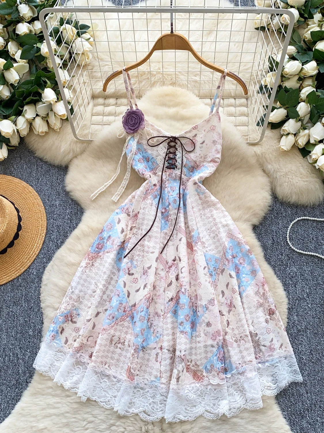 ドーパミン純粋な欲望花柄ホルタードレス女性の夏の結び目 3D フラワーレーストリムスパイシーショートスカート韓国スタイルハイウエスト A ラインドレス