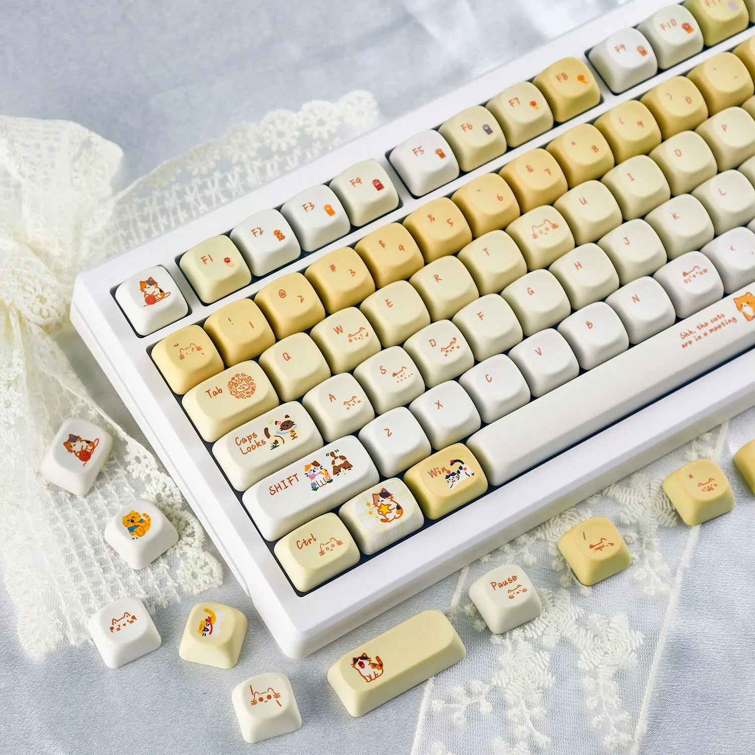 MAIMOOO Yellow Gradient Cute Cat Keycaps MOA Cherry Profile PBT Custom Kawaii Kitten Korean/Russian Mechanical Keyboard Keycap