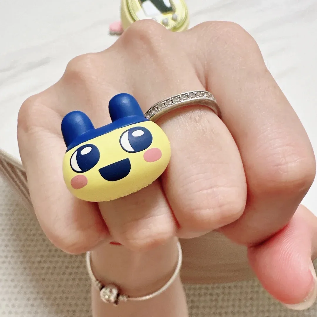 Bandai Tamagotchi Big Head Decorative Ring Charms Twisted Eggs Pet Model Pendants Gifts Styling Character