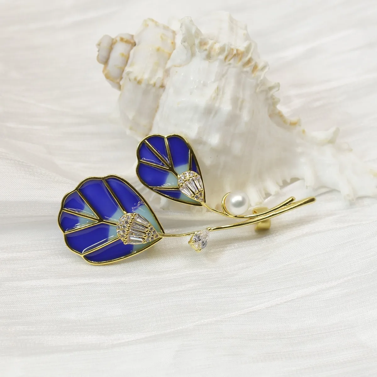 Brass Gold Plated Floral Brooch Blank, Luxury Elegant, DIY Pearl Corsage Pin Clothing Accessory