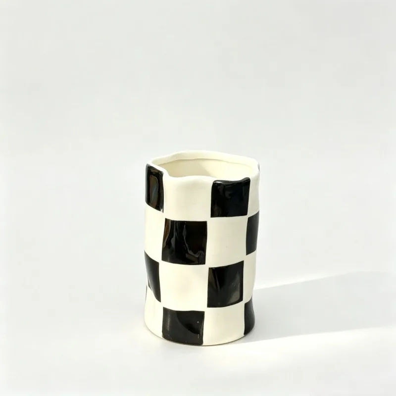 Black White Checkered Gargle Cup Toothbrush Holder Mouth Rinse Water Cup Ceramic Mug Home Decor Bathroom Tumblers Accessories