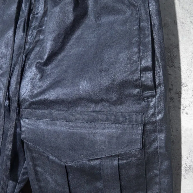 HKSH Spring Autumn New Men Tide Dark Deconstructed Cut Coated Wax Cargo Pants Gothic Streetwear Techwear Overalls Cotton HK17944