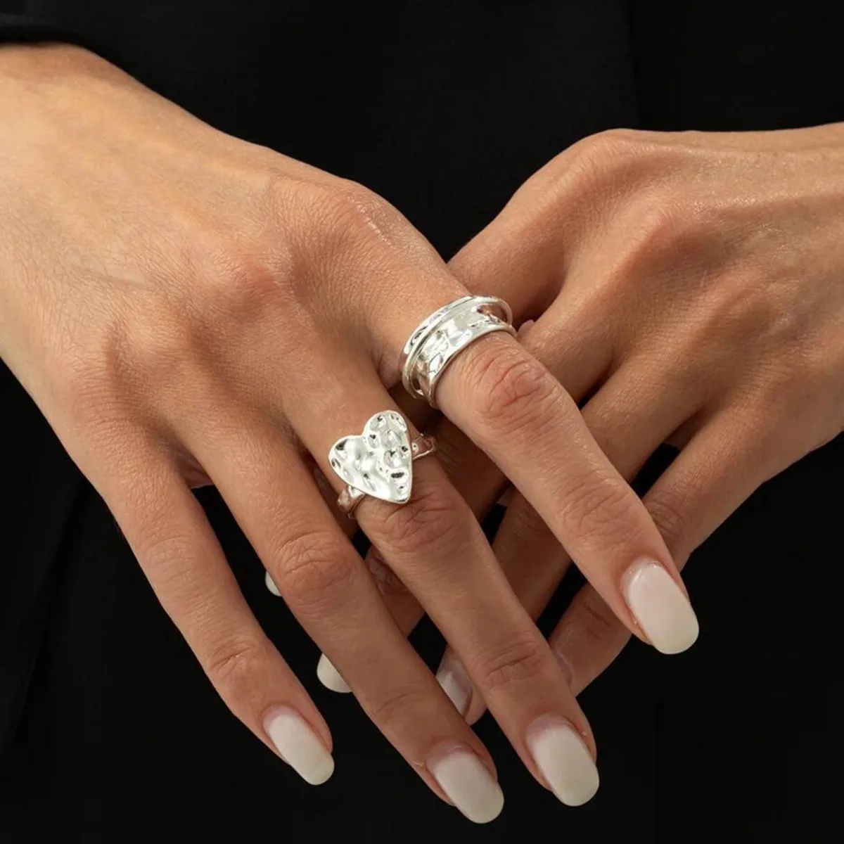 

SHIXIN 2Pcs Creative Geometric Heart Adjustable Open Rings Set Women Retro Silver Color Chunky Knuckle Ring Couple Jewelry Gift