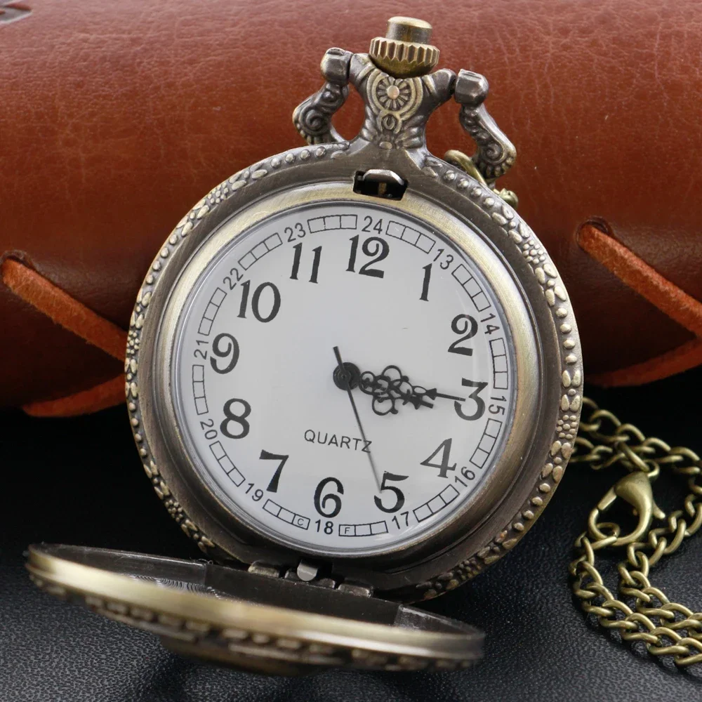 Retro Hollow Cowboy Pendant Bullet Skull Bronze Quartz Pocket Watch Mini Time Gem Necklace Clock Men Women Kids Gift Accessories