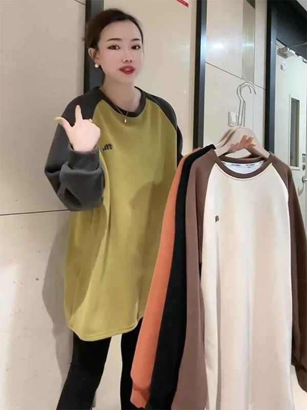 

Женская толстовка оверсайз с флисовой подкладкой в европейском стиле, с цветными блоками, на осень-зиму, для полных женщин (до 136 кг)