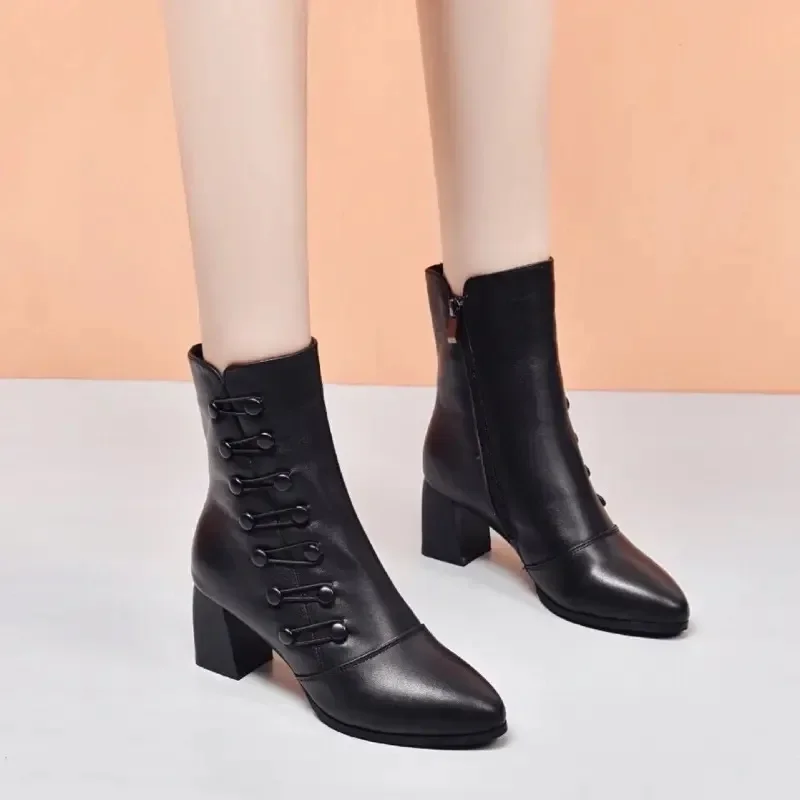 Bota de couro feminina, salto alto, de pelúcia, quente, neve, moda, alta qualidade, inverno, novo, 2022