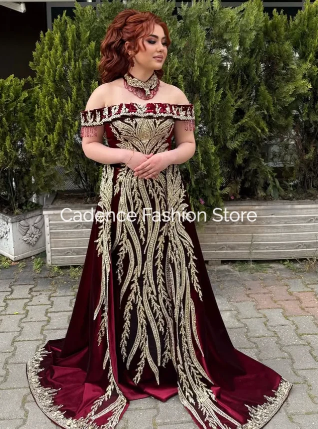 Luxurious Burgundy Albanian Evening Dresses Traditional Velvet Gold Beading Detachable Train Kakura Ball Gown Customizd
