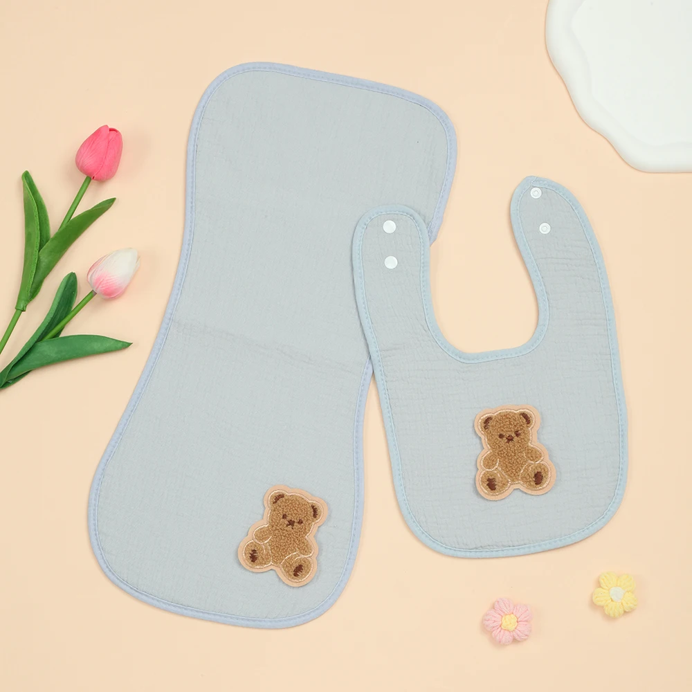 

Мягкие хлопковые салфетки для отрыжки и нагрудники для младенцев, набор включает 1 салфетку для отрыжки и 1 нагрудник для новорожденных, комфортные и нежные (светло-серый)