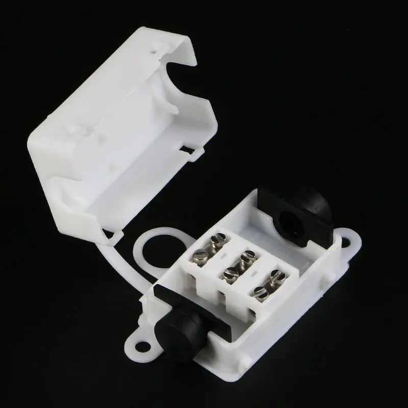 10A 250V AC 3 Pin IP44สายเคเบิลไฟฟ้ากันน้ำลวดเชื่อมต่อกล่อง