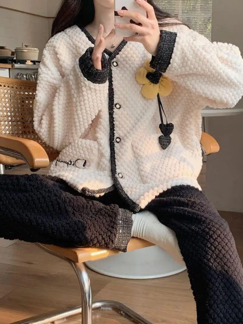 

Women's pajamas Comfortable Sleepwear Cotton Pajama Set winter autumn Coral Fleece Sweet Floral Color Block Premium Home Suit