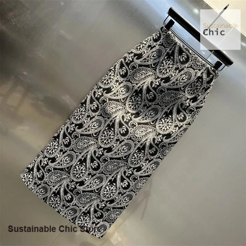 Nuova gonna elegante cinese retrò con fiori di anacardi femminile autunno e inverno nuova moda gonna casual dritta ricamata sottile.