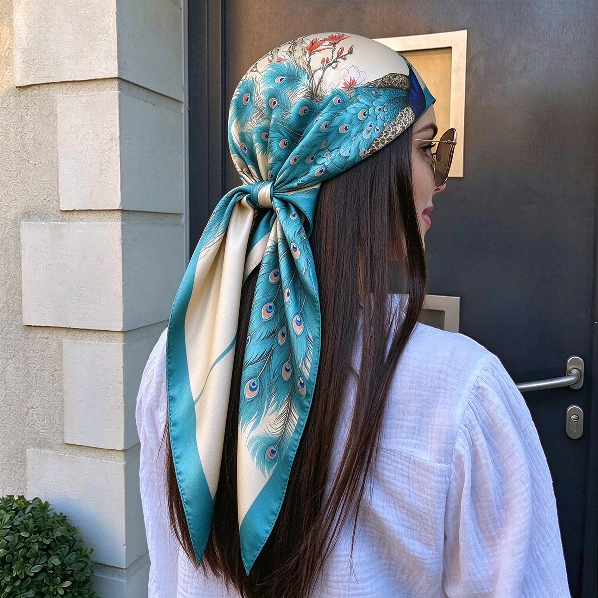 Luxury 90cm Square Scarf Peacock Print Beach Sun Pack Headscarf Imitation Silk Satin Peacock Tail Hijab Ladies Turban Bandanas