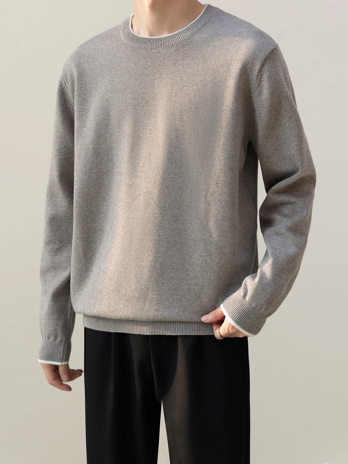 Autumn Winter High-End Round Neck Black Apricot Sweater Men's Slim Fit Warm Versatile Loose Casual Green Gray Knitted Sweater