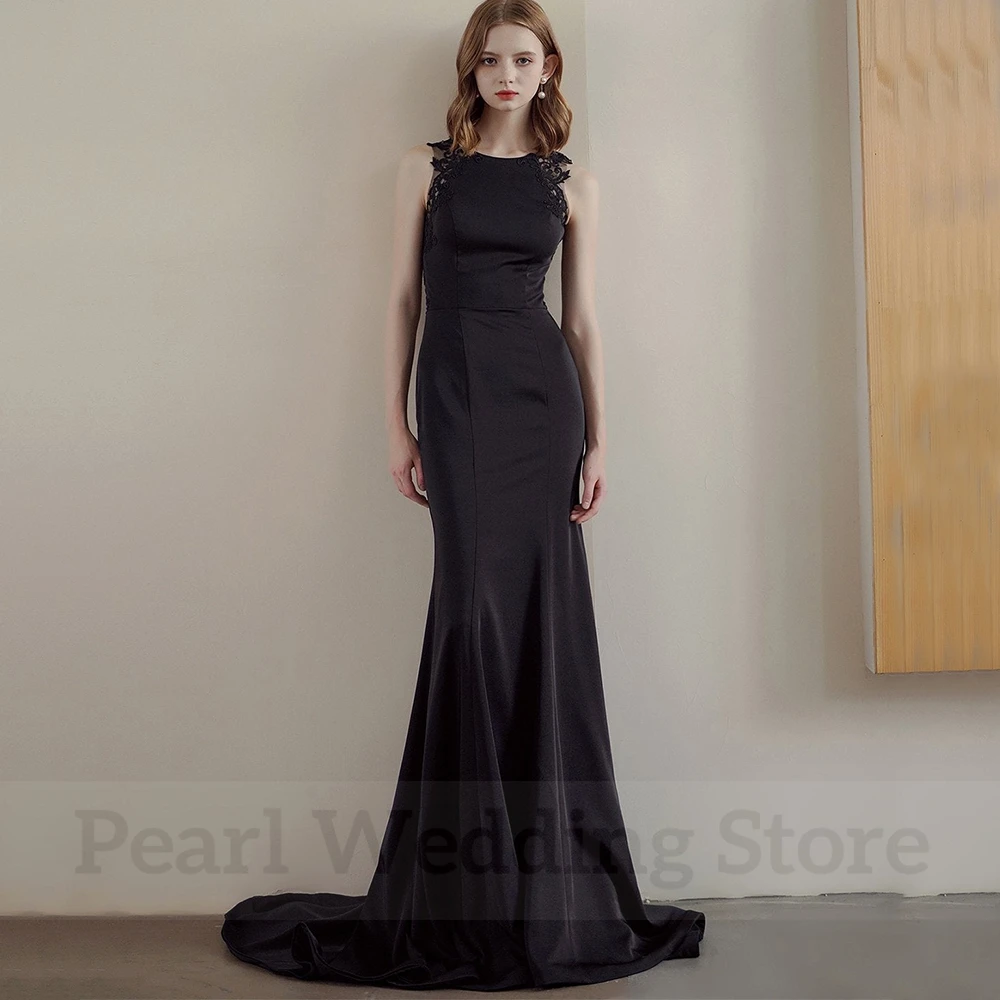 Black O-Neck Mermaid Wedding Dress Sexy Illusion Back Applique Sleeveless Floor Length Bridal Sweep Train Gowns for Marriage