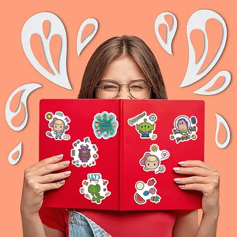 50 st Disney Toy Story klistermärken Film Anime Tecknad Dekal Skateboard Gitarr Laptop Söt Kawaii klistermärkespaket Barn Flickor Pojke Leksaker 12 best sales Stardew Valley brädspel - №11