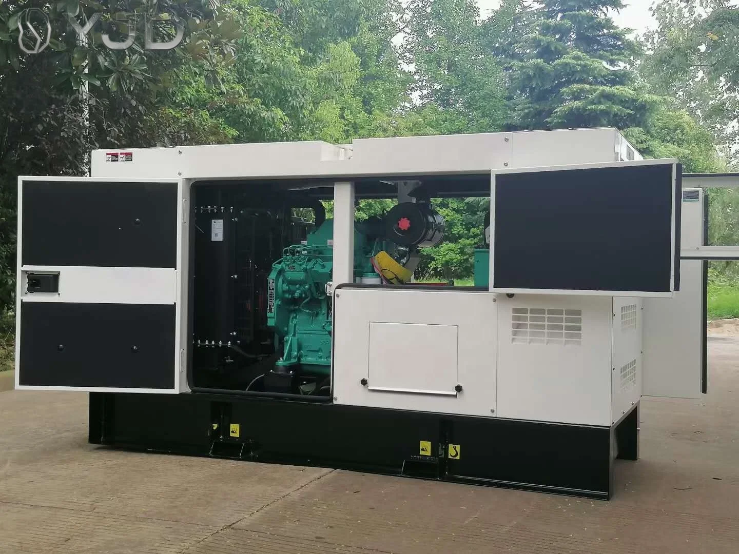 Denyo 30kva diesel Generator Price 24kw 22kw with Stam-ford or Leroy Somer Alternator Powered by Cu-mmins Engine 4B3.9-G2