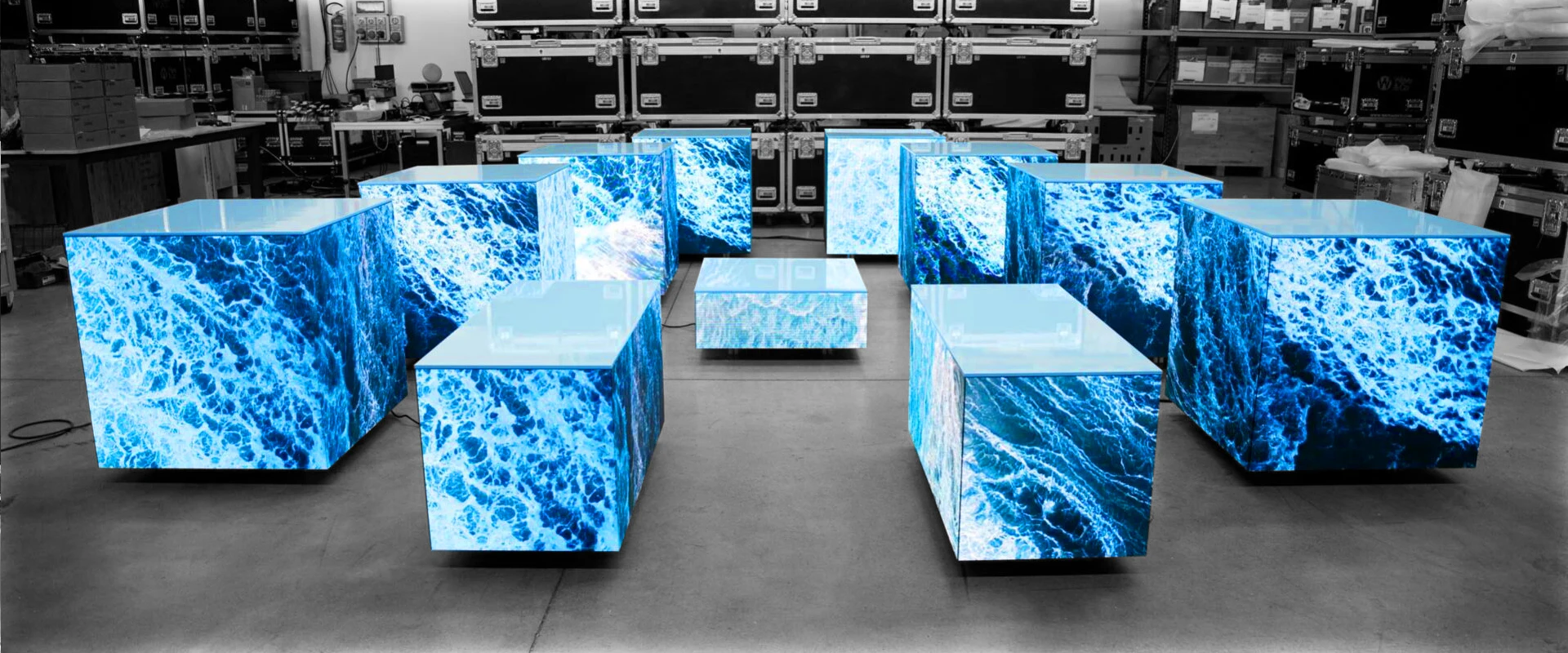 تصميم جديد P3 Led شاشة عرض إعلانات رقمية الإبداعية في الهواء الطلق مقاوم للماء الدورية المكعب السحري Led ملصق يعرض