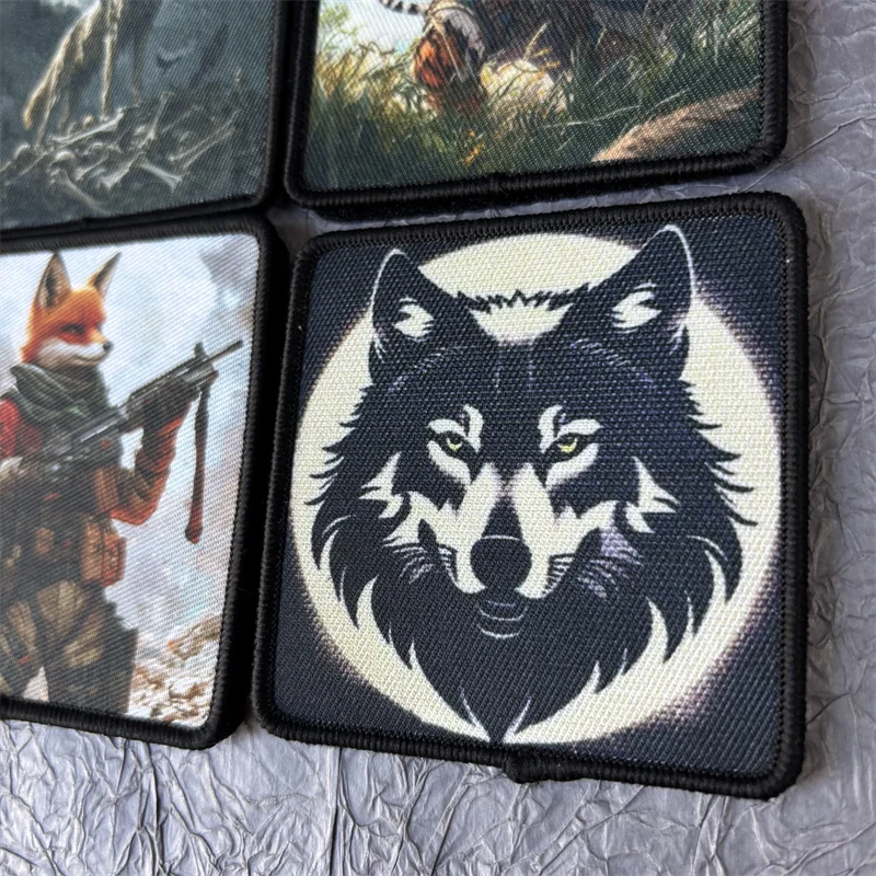 Wolf Patch on Clothes Animal Morale Badge Military Tactical Patches Backpack Stickers Hook and Loop Armband