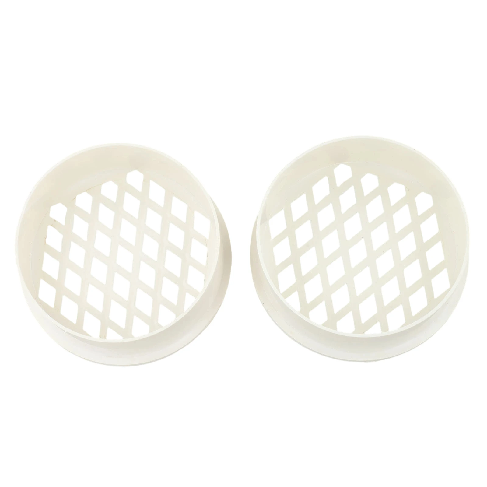 Drain Screen Assembly for Round Fixtures with Focus on Sustained Water Flow and Easy for access Cleaning Capability