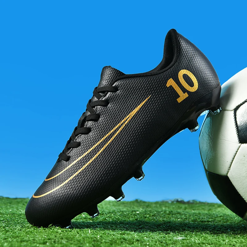 Men‘s Football Shoes Size 31-46 Outdoor Soccer Shoes Turf Futsal Soccer Cleats Boys Anti Slip Football Training Sneakers Black