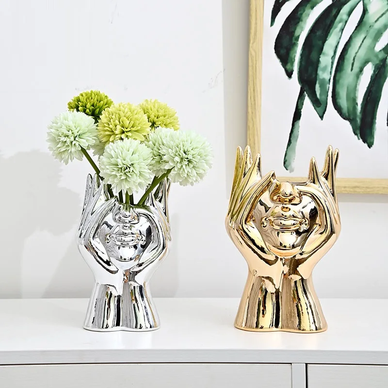 

European style ceramic vases, soft decoration, creative portrait vases, decorative ornaments, electroplated gold, light luxury f