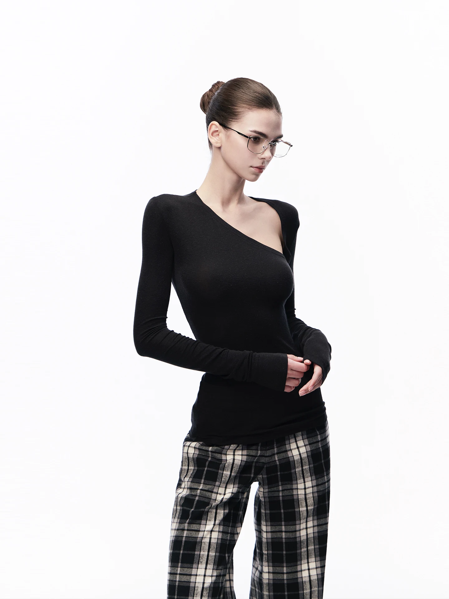 

Женская футболка JLAUNT с длинным рукавом, облегающая, повседневная, базовая, с сексуальным дизайном плеч, весенняя коллекция