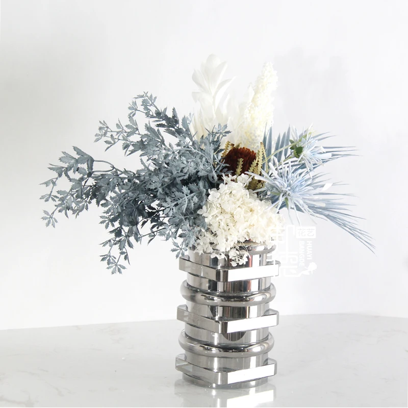 Modern Silver Vase Artificial Flower Decoration Exhibition Hall Desktop Floral Ornament