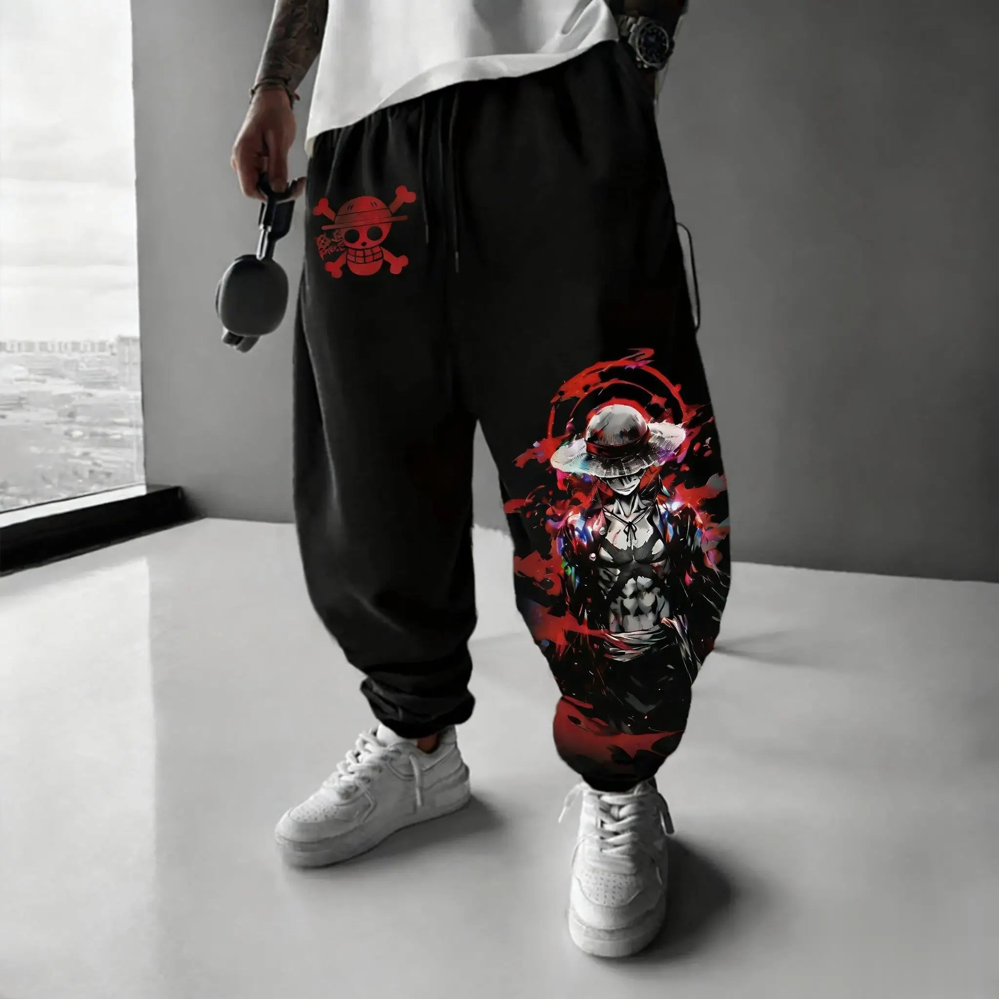 Ropa de calle de una pieza de Anime para hombre, pantalones para correr, pantalones de chándal con estampado gráfico de Luffy, ropa deportiva informal holgada, pantalones de primavera y otoño 2025